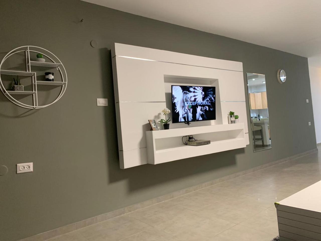 Spat Apartments Bat Yam Exterior foto